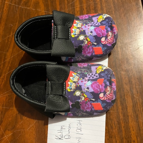 Handmade Genuine Leather Toddler Moccasins - Picture 1 of 2